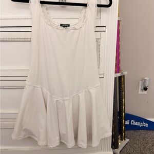 White Sleeveless Dress